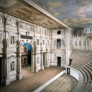 Prima il silenzio, poi il suono, o la parola. Tornano le Settimane Musicali al Teatro Olimpico di Vicenza