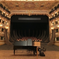 In diretta dal Teatro La Fenice il concerto di Musica con le Ali. In programma Schumann e Brahms
